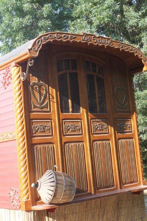 לינה וארוחת בוקר La Roulotte "Les Saintes" מראה חיצוני תמונה